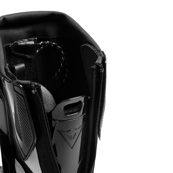 TORQUE 4 AIR BOOTS