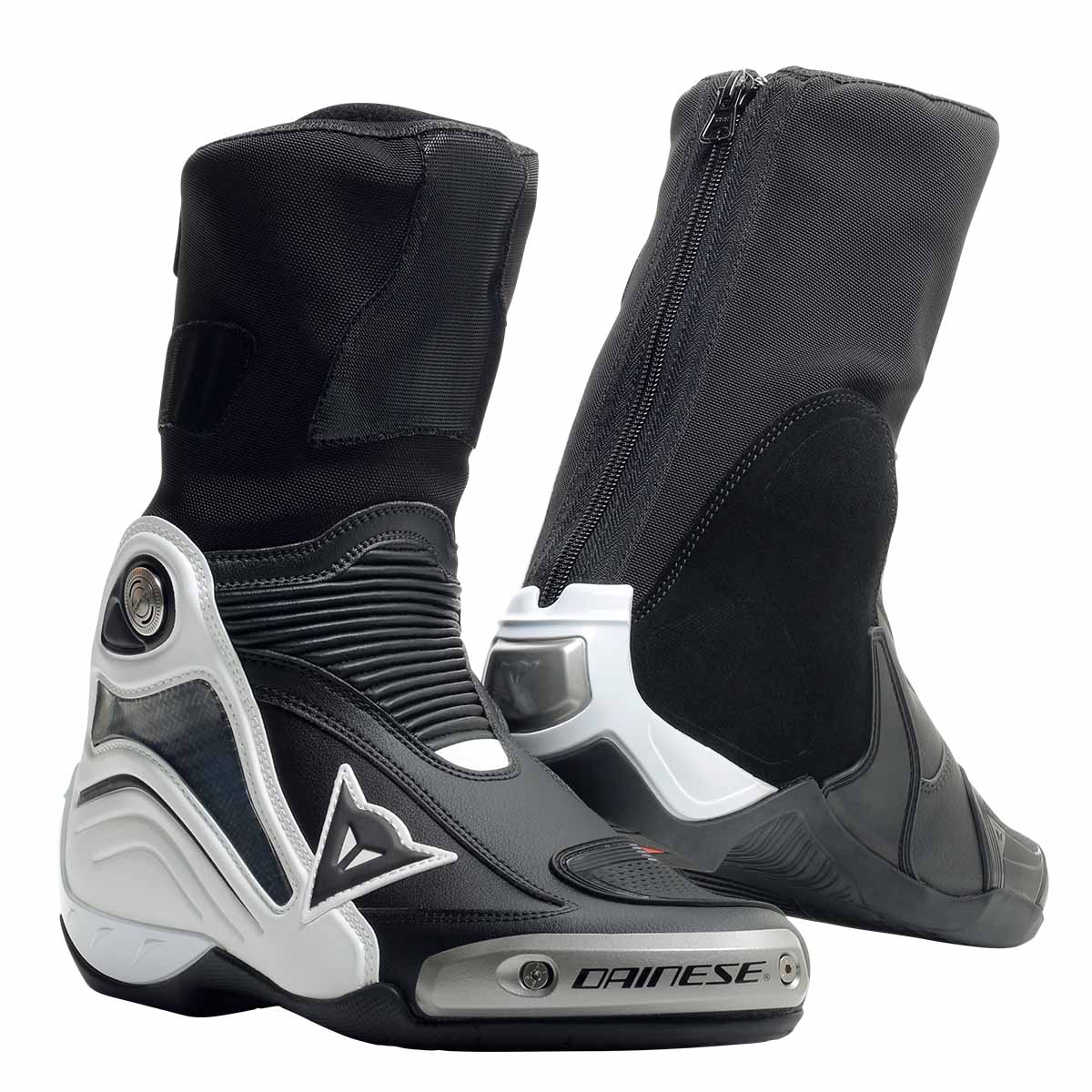 Axial d1 clearance boots