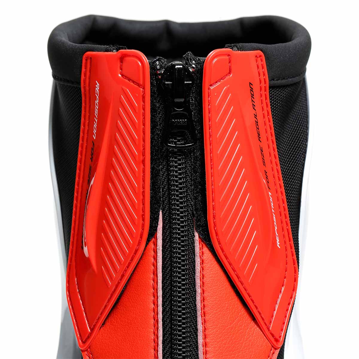 TORQUE 3 OUT LADY BOOTS