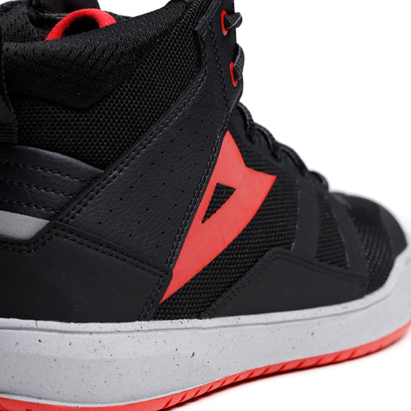 SUBURB ZIP UP AIR SHOES