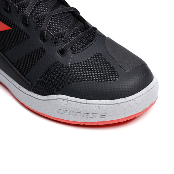 SUBURB ZIP UP AIR SHOES