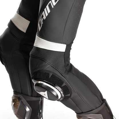 LAGUNA SECA 6 PERF 1PC LEATHER SUIT