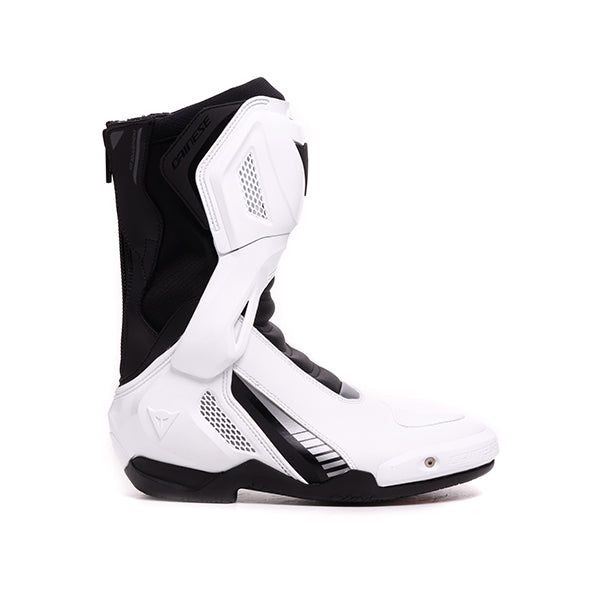 NEXUS 3 IN & OUT BOOTS