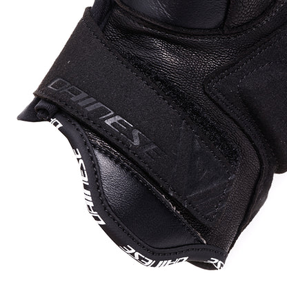 REACTO CARBON SHORT GLOVES