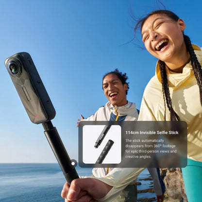 INSTA360 X5 CAMERA ESSENTIALS BUNDLE