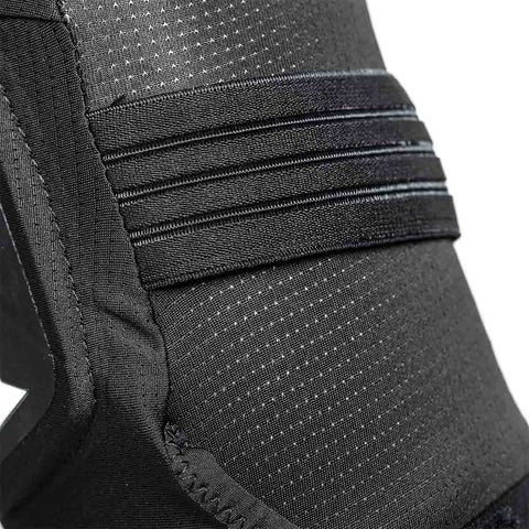 TRAIL SKINS PRO KNEE GUARDS